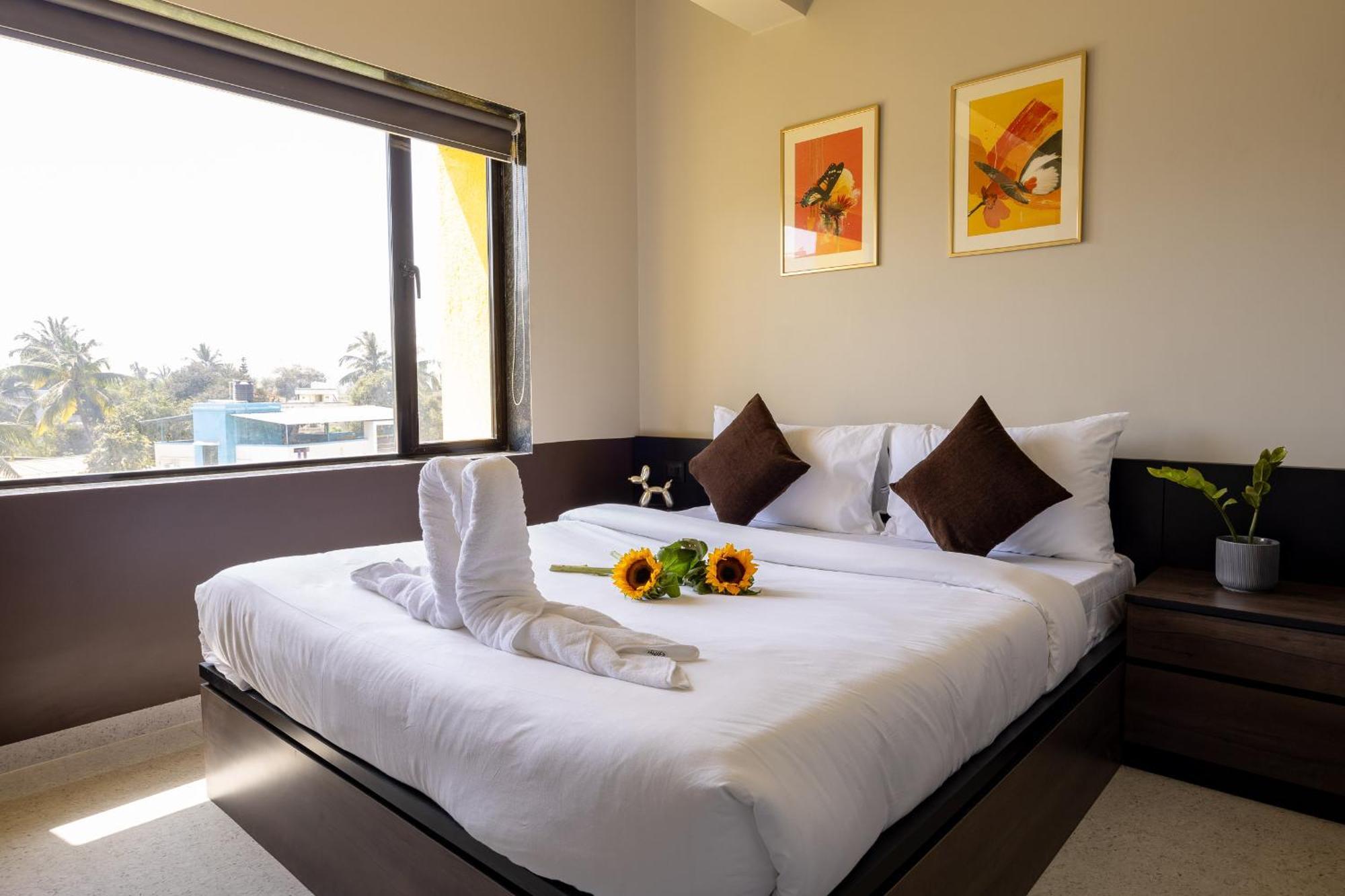 Saavi Suites Daman Exteriér fotografie