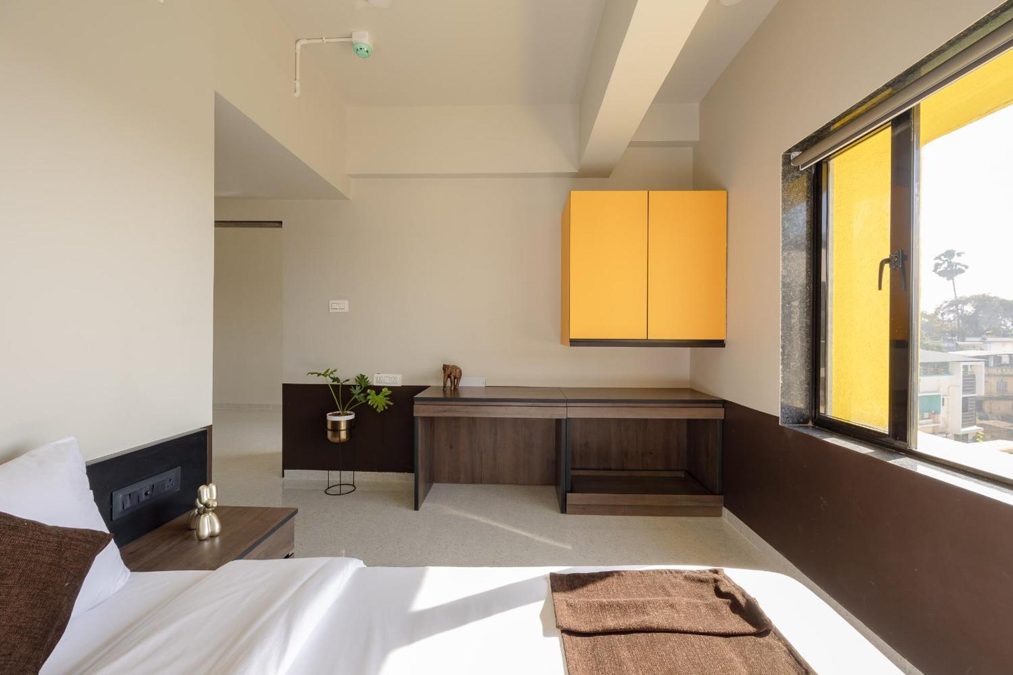 Saavi Suites Daman Exteriér fotografie