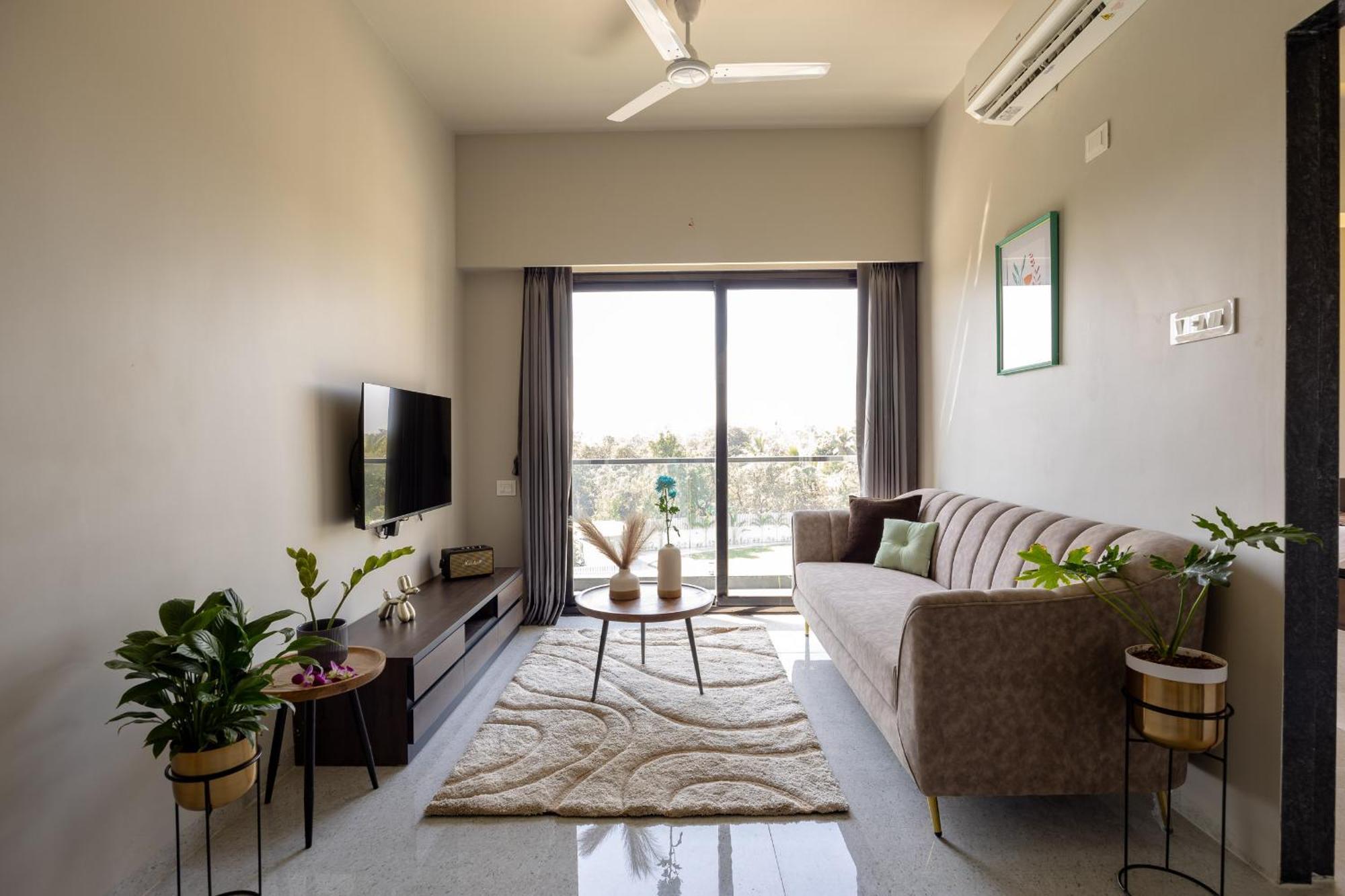 Saavi Suites Daman Exteriér fotografie